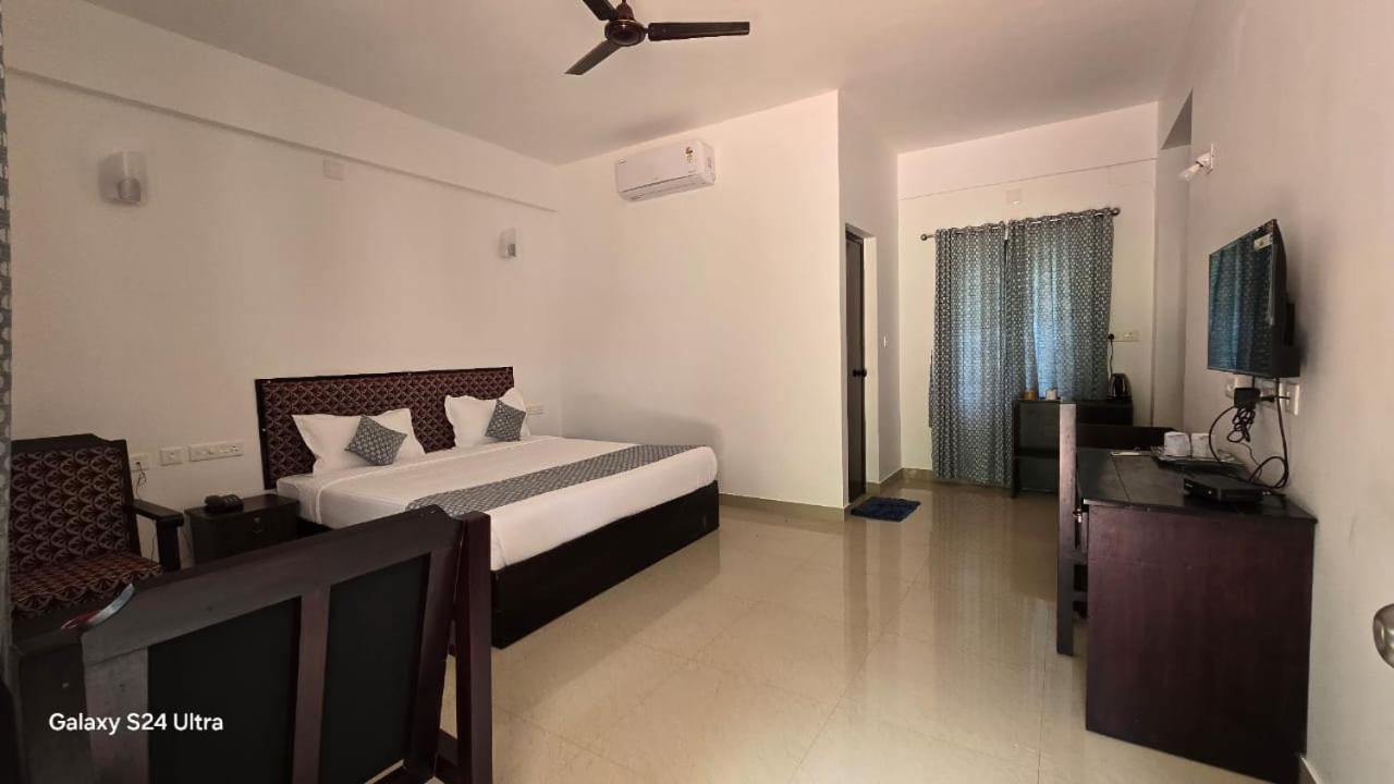 Green Aura Private Villas Sultan Bathery Exterior foto
